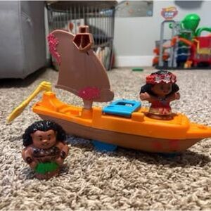 Fisher-Price. Little People. Disney Moana & Maui’s Canoe Sail Boat w/Figures.
